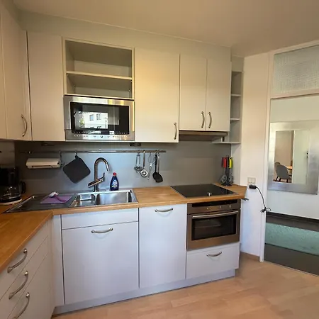 Seegarten 4 *